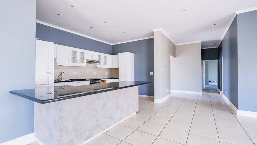 To Let 3 Bedroom Property for Rent in Kingswood Golf Estate Western Cape